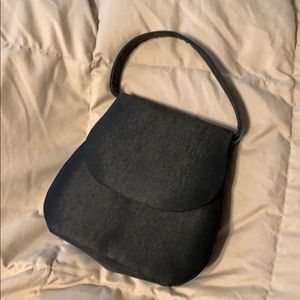 Le Regale Oh so cute Satin evening purse EUC